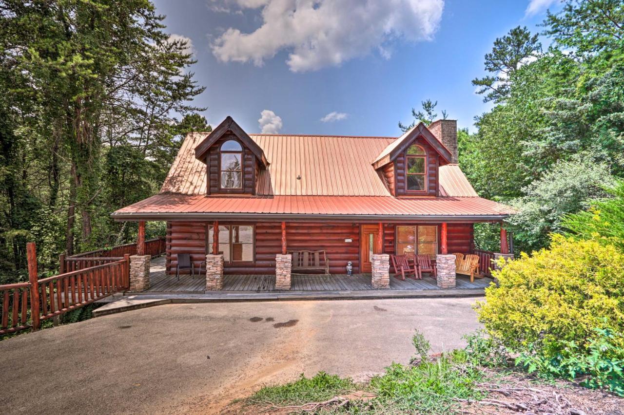 Pigeon Forge Getaway With Covered Patio And Hot Tub! エクステリア 写真